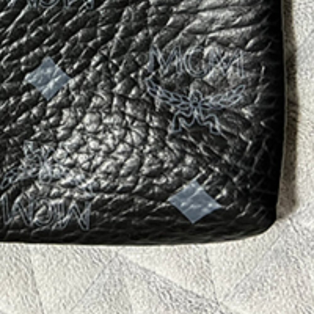 MCM-VISETOS Black Leather Pouch/ Wristlet NWOT - Picture 8 of 9